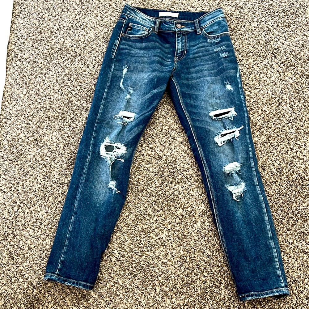 New blue distressed jeans size 1/24